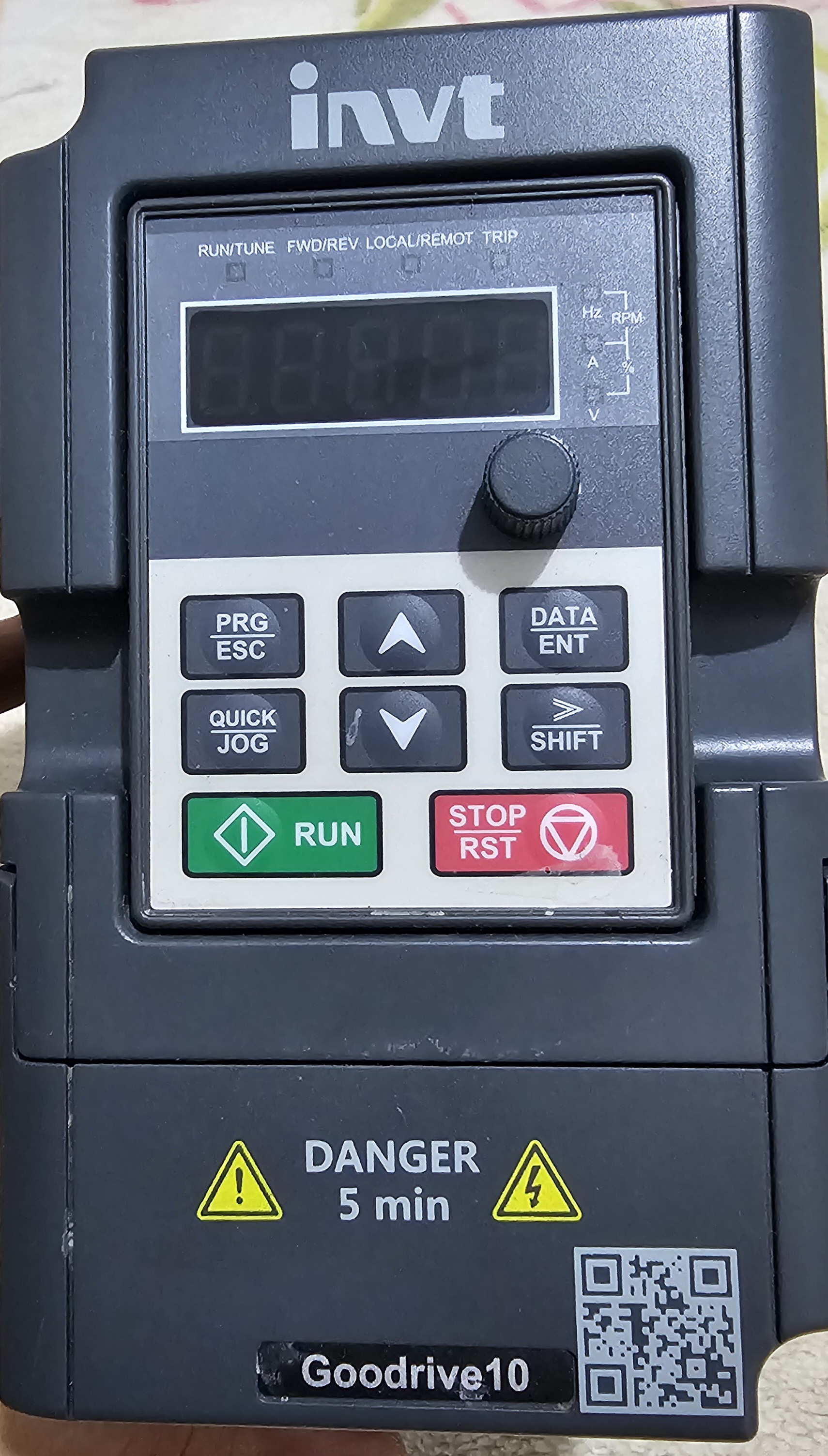 اينورتر تكفاز INVT GD10 توان 0.75KW