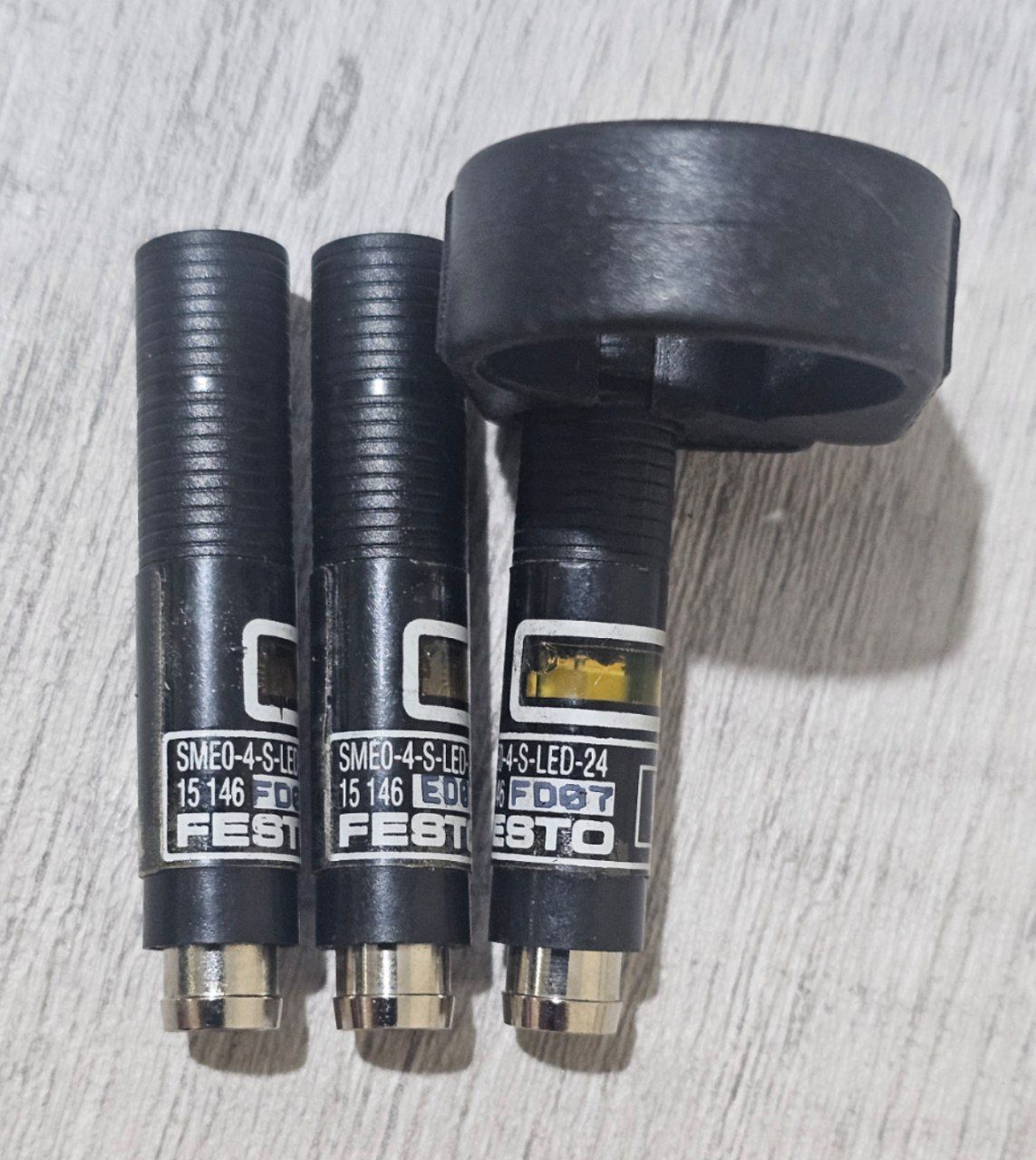سنسور پراکسی festo Smeo-4-s-led-24